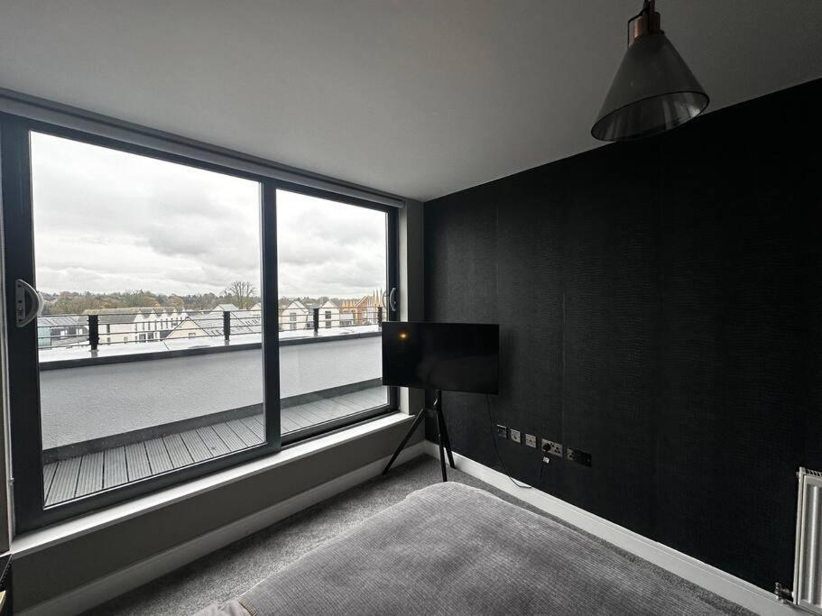 Luxury Penthouse Apartment Uxbridge Exteriér fotografie